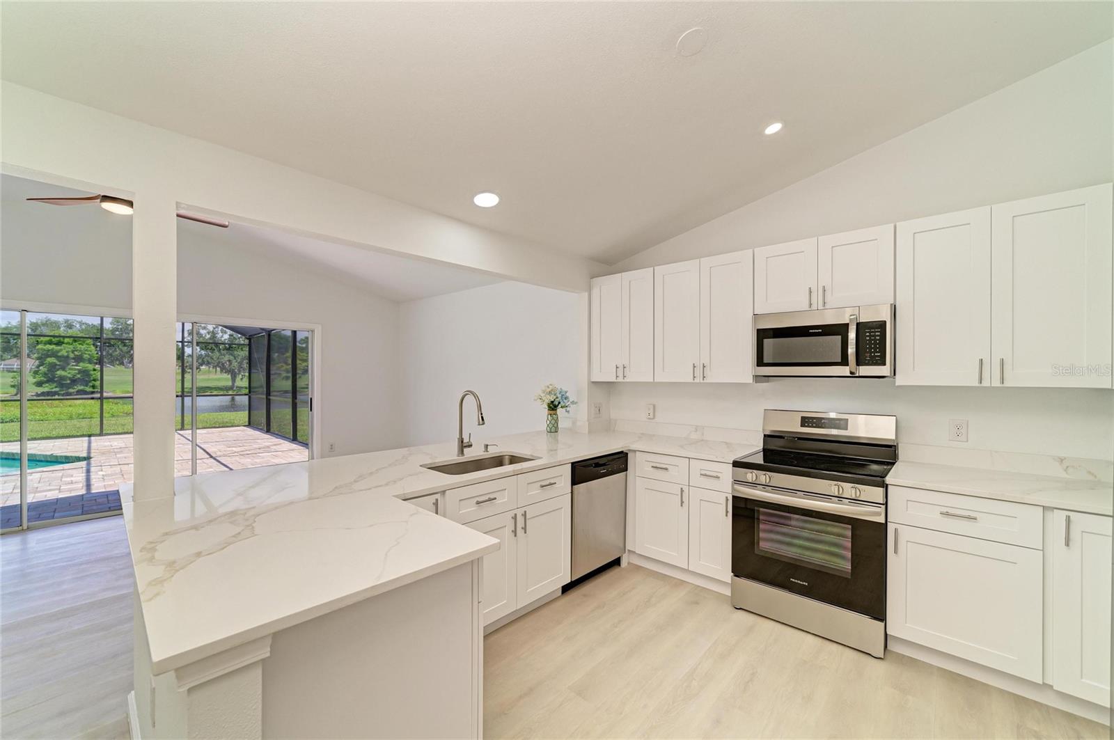 BRADEN WOODS PH VI - Residential