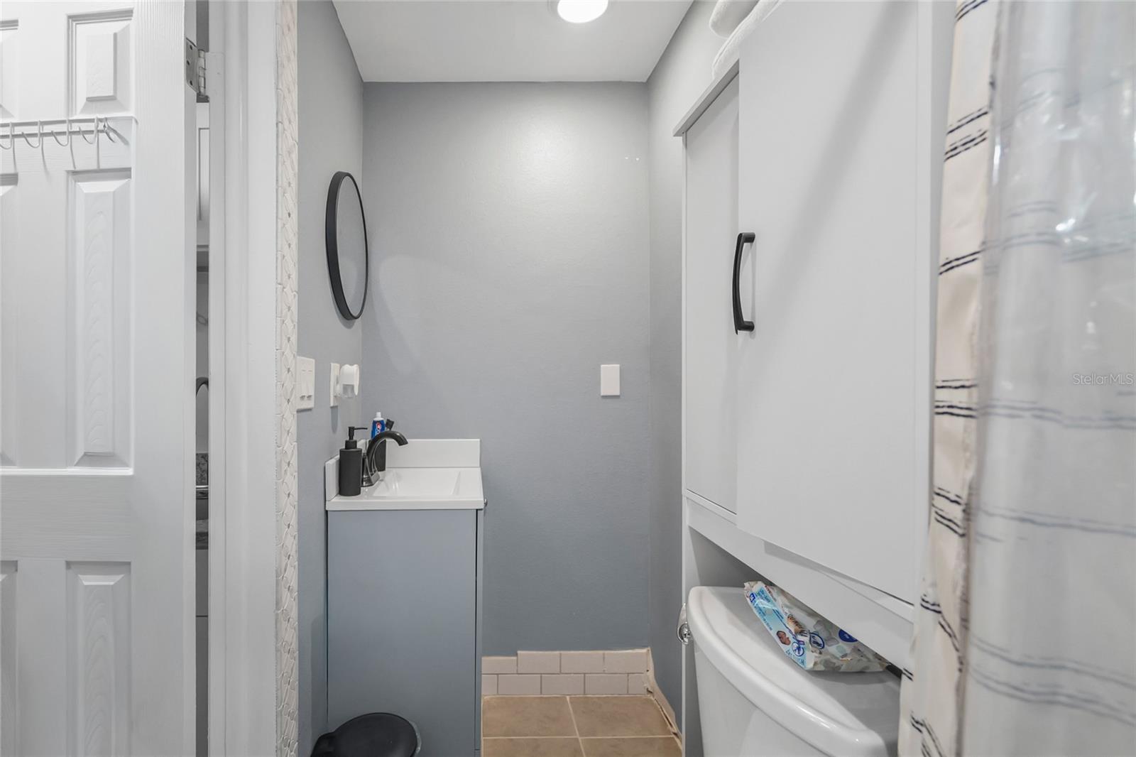CREST RIDGE GARDENS - Residential