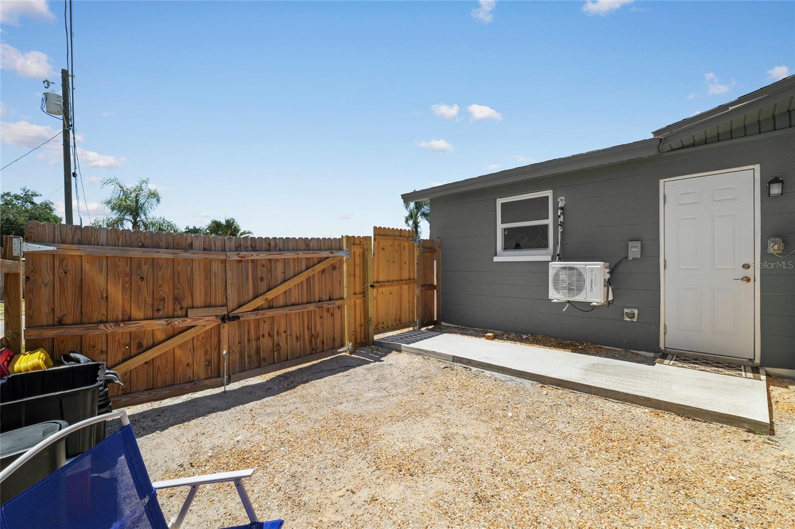 CREST RIDGE GARDENS - Residential