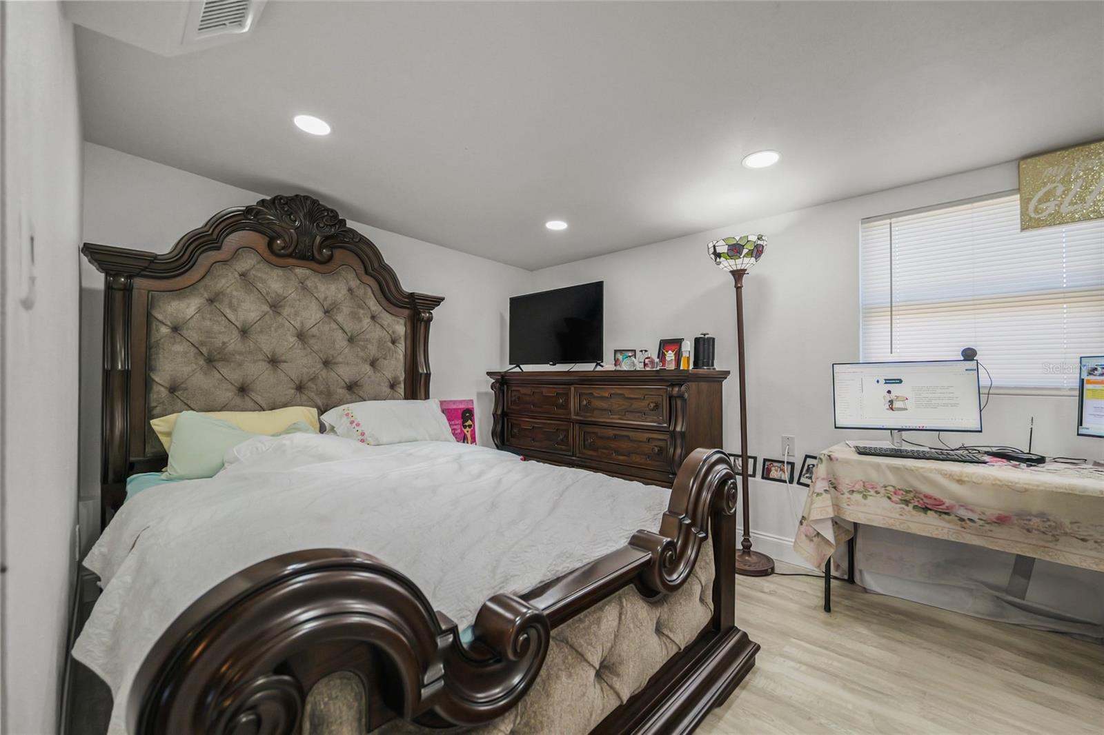 CREST RIDGE GARDENS - Residential