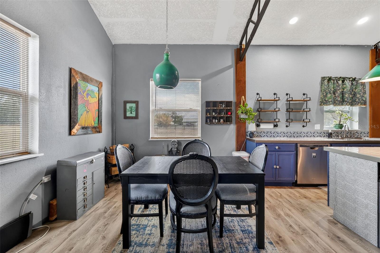 QUAIL POINT - Residential