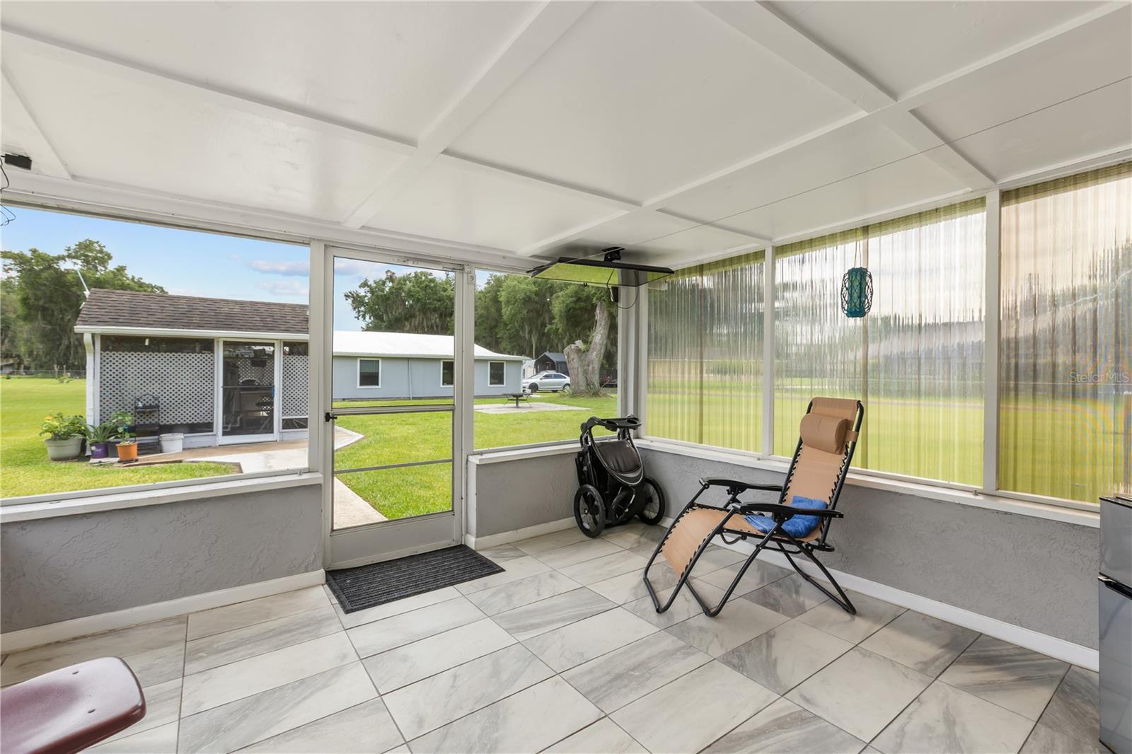 ACREAGE & UNREC - Residential