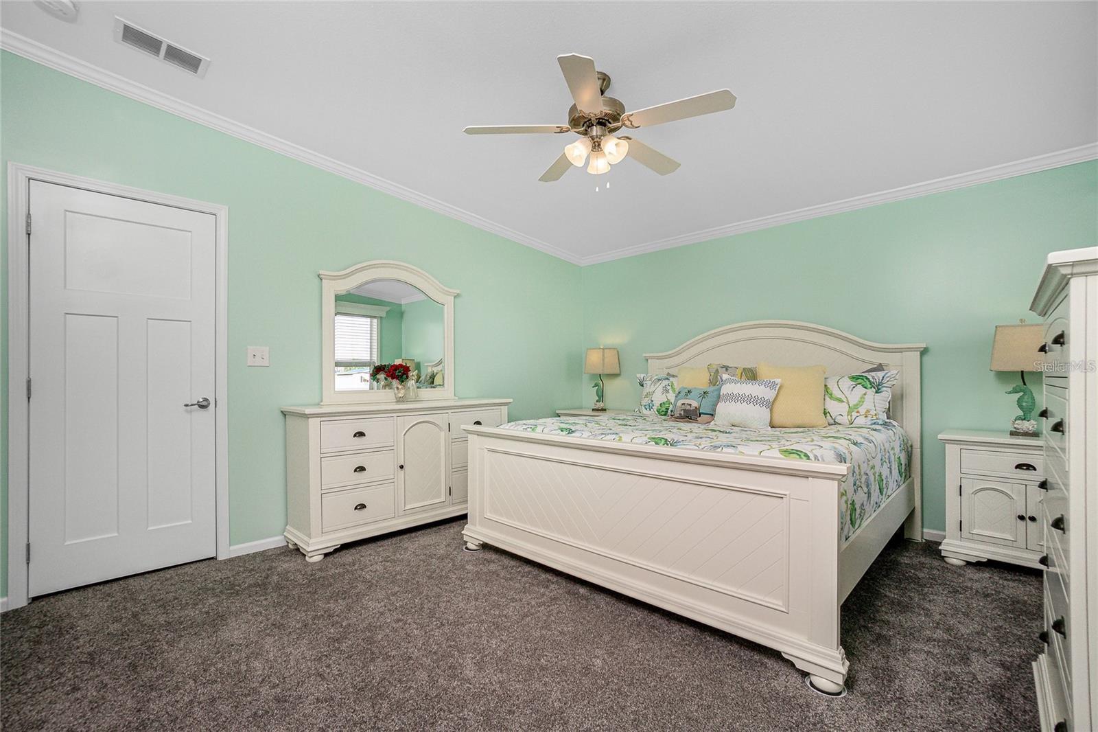 VILLAGE OF HOLIDAY LAKE - Residential