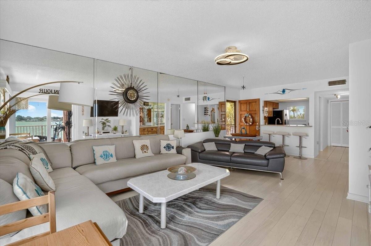 SOUTH BAY CONDO - Residential