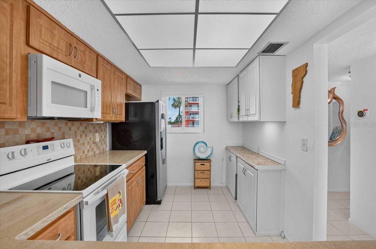 SOUTH BAY CONDO - Residential