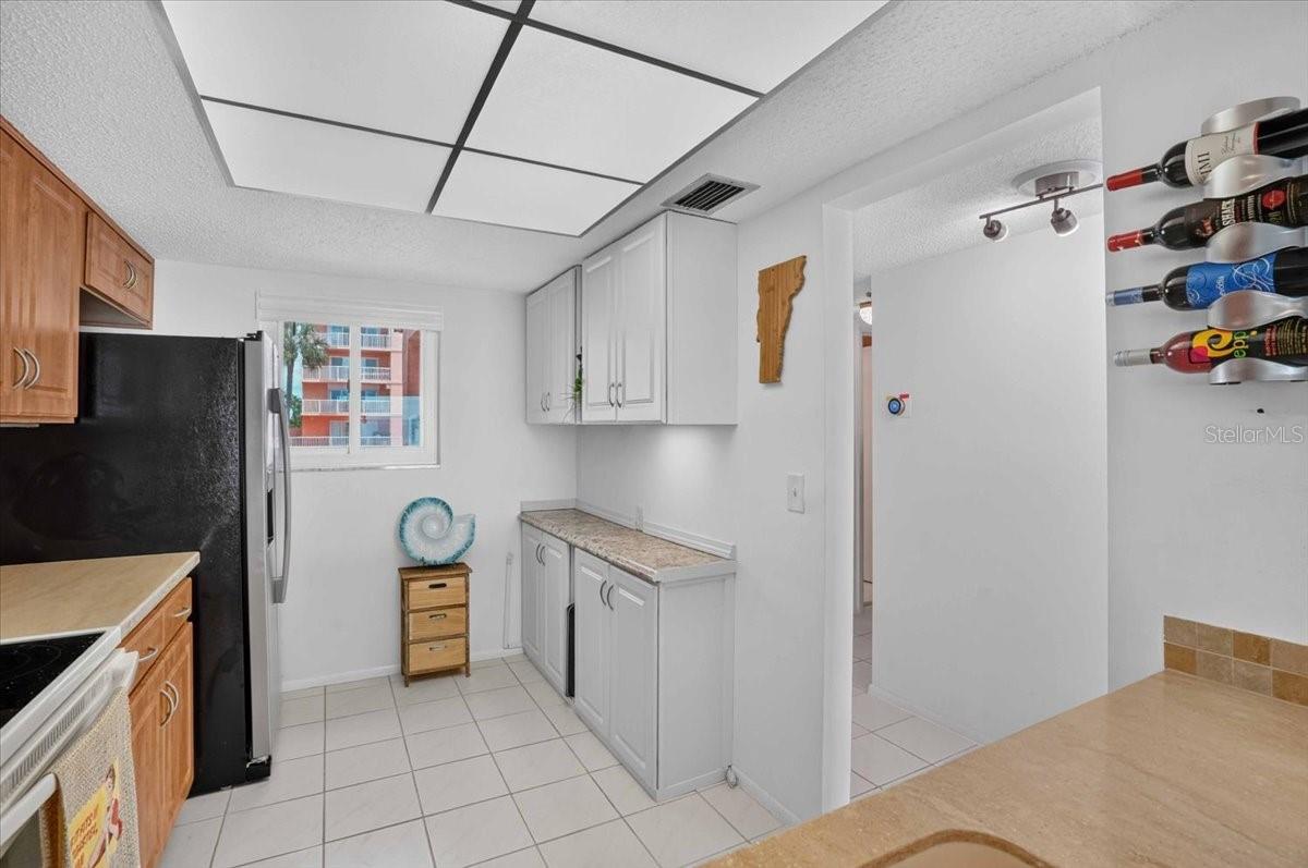 SOUTH BAY CONDO - Residential