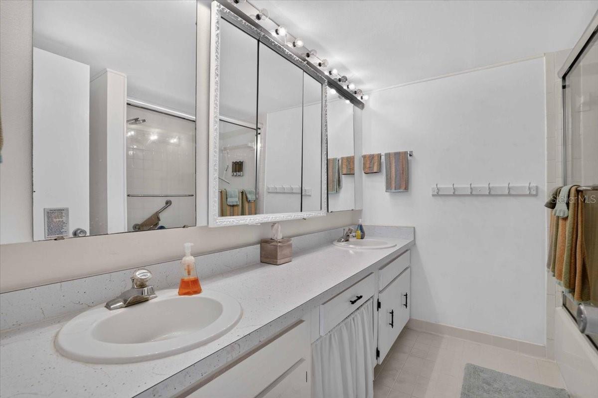 SOUTH BAY CONDO - Residential