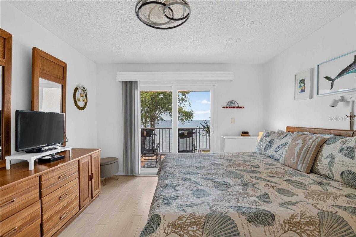 SOUTH BAY CONDO - Residential