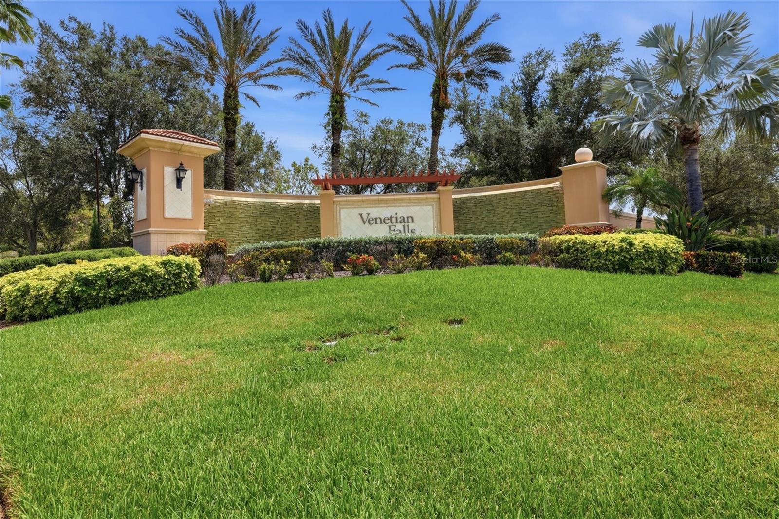 VENETIAN FALLS PH 3 - Residential
