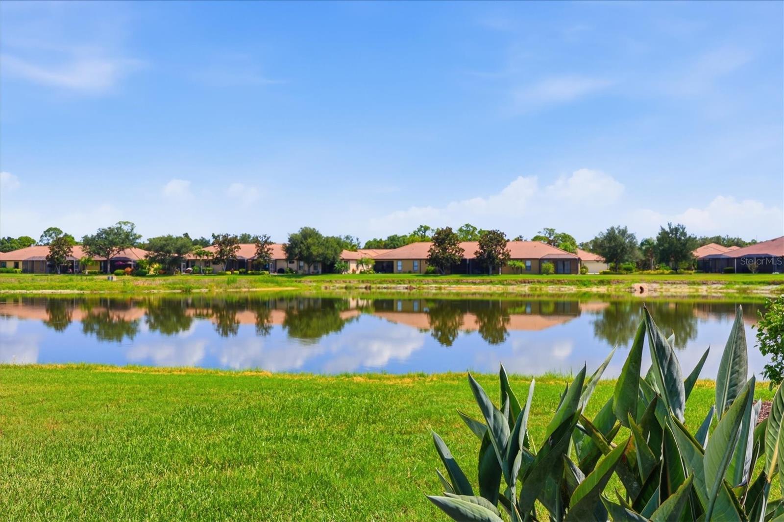 VENETIAN FALLS PH 3 - Residential