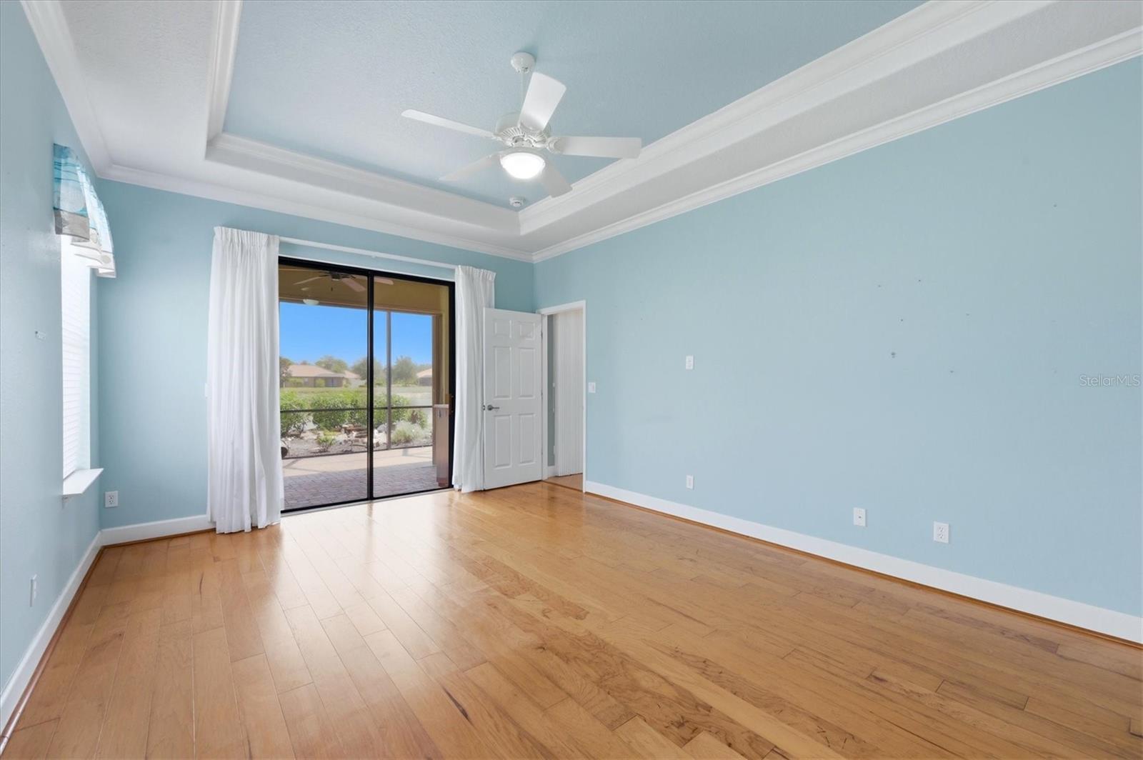 VENETIAN FALLS PH 3 - Residential