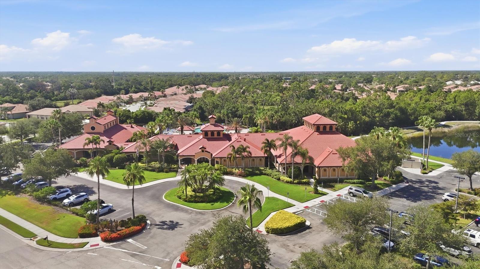 VENETIAN FALLS PH 3 - Residential