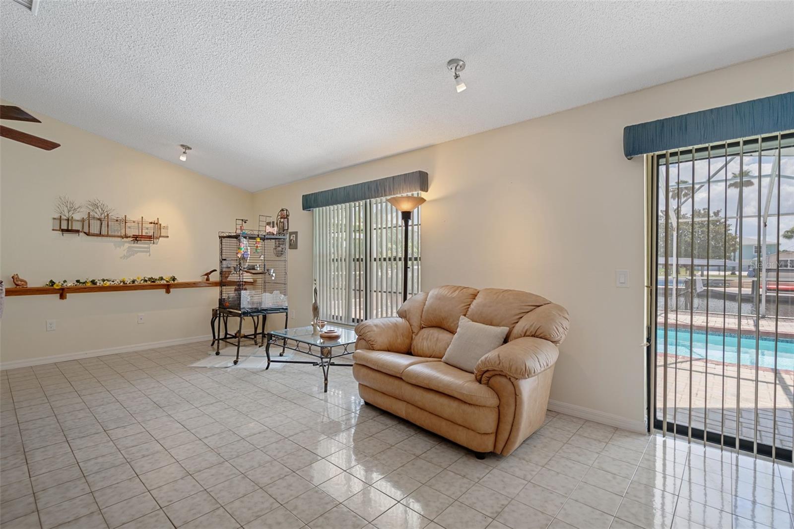 SEA PINES - Residential