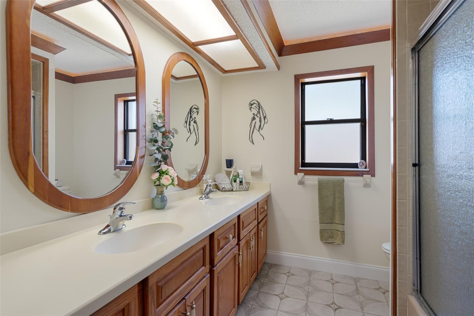 SEA PINES - Residential