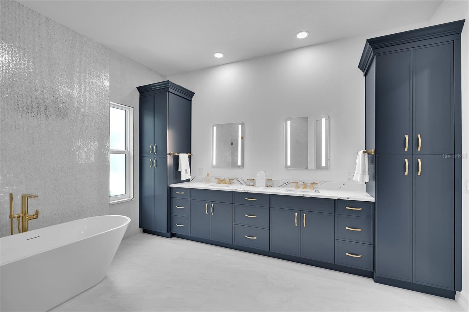 SILVER OAK - Residential