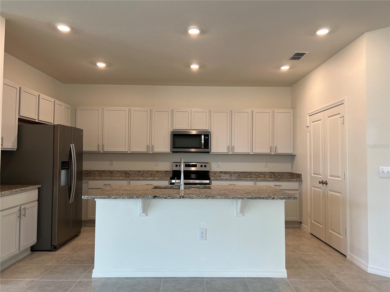 BELLAVIVA PH 1 - Residential Lease