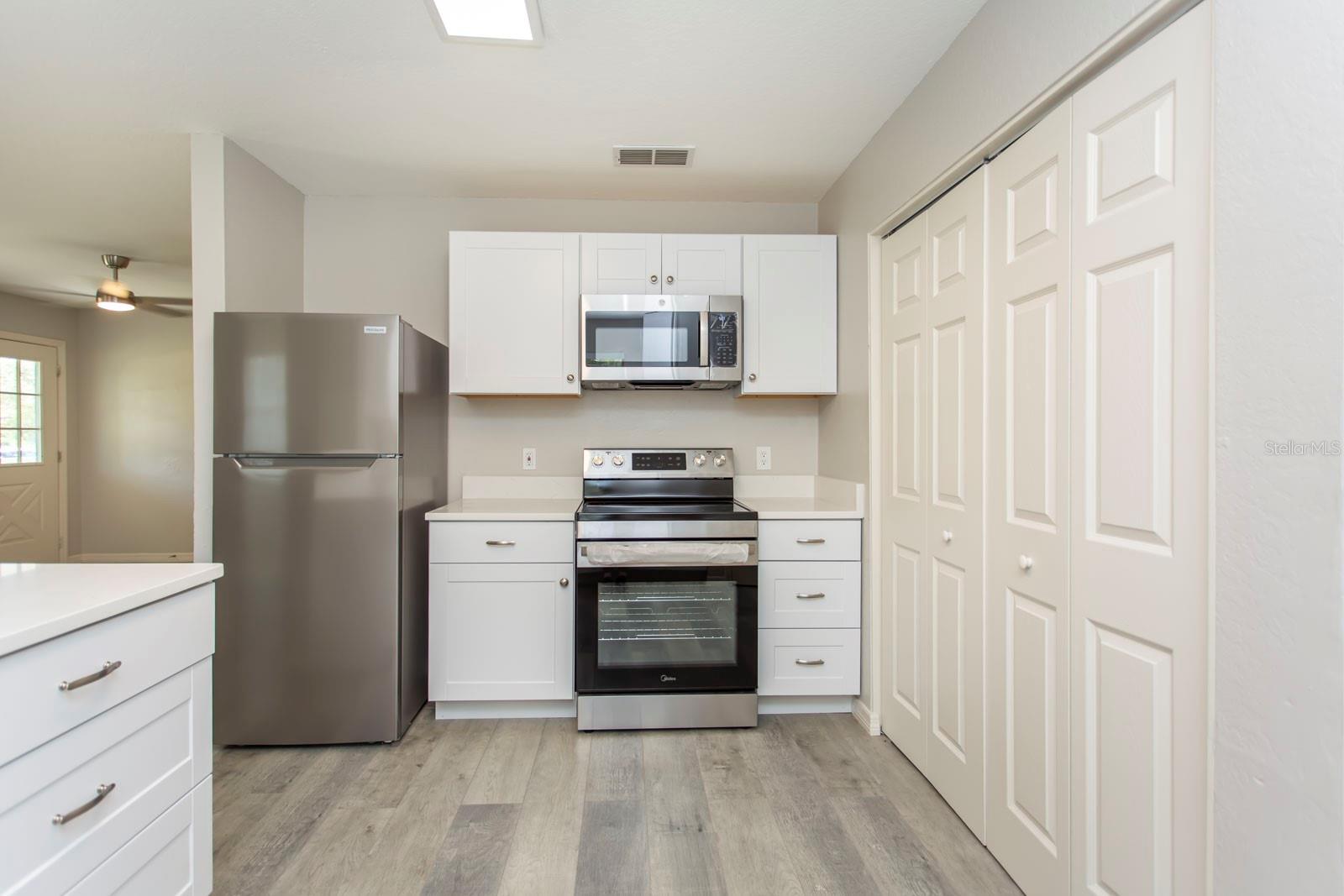 OAK RIDGE ESTATES - Residential