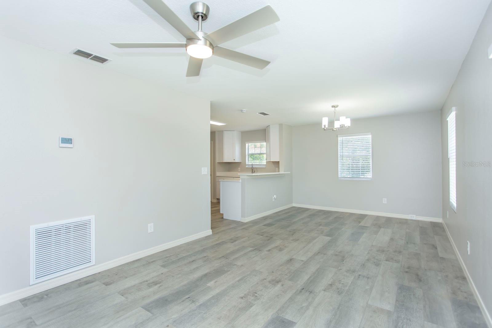 OAK RIDGE ESTATES - Residential