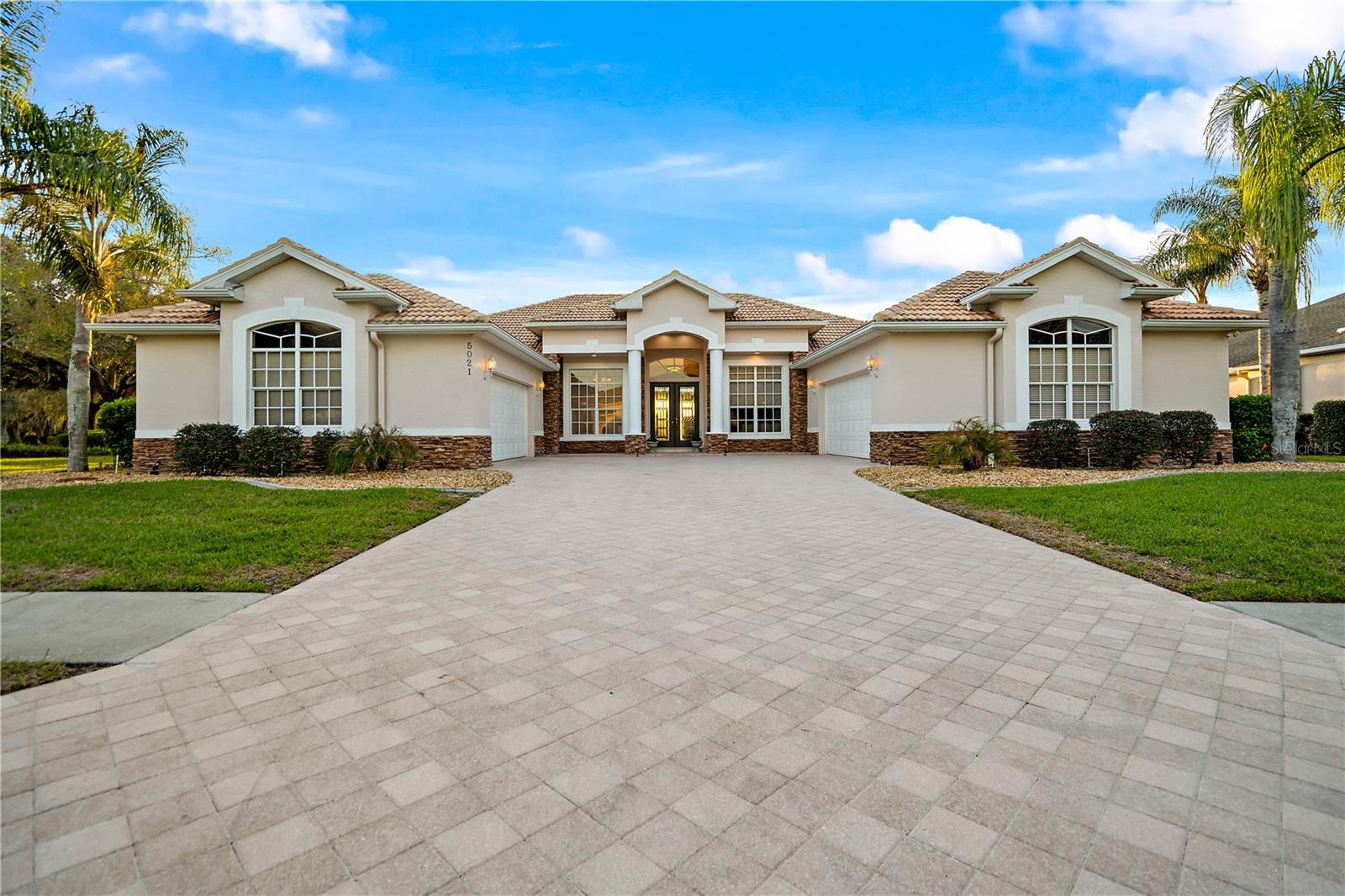 SILVERTHORN PH 2A LOT 15 - Residential