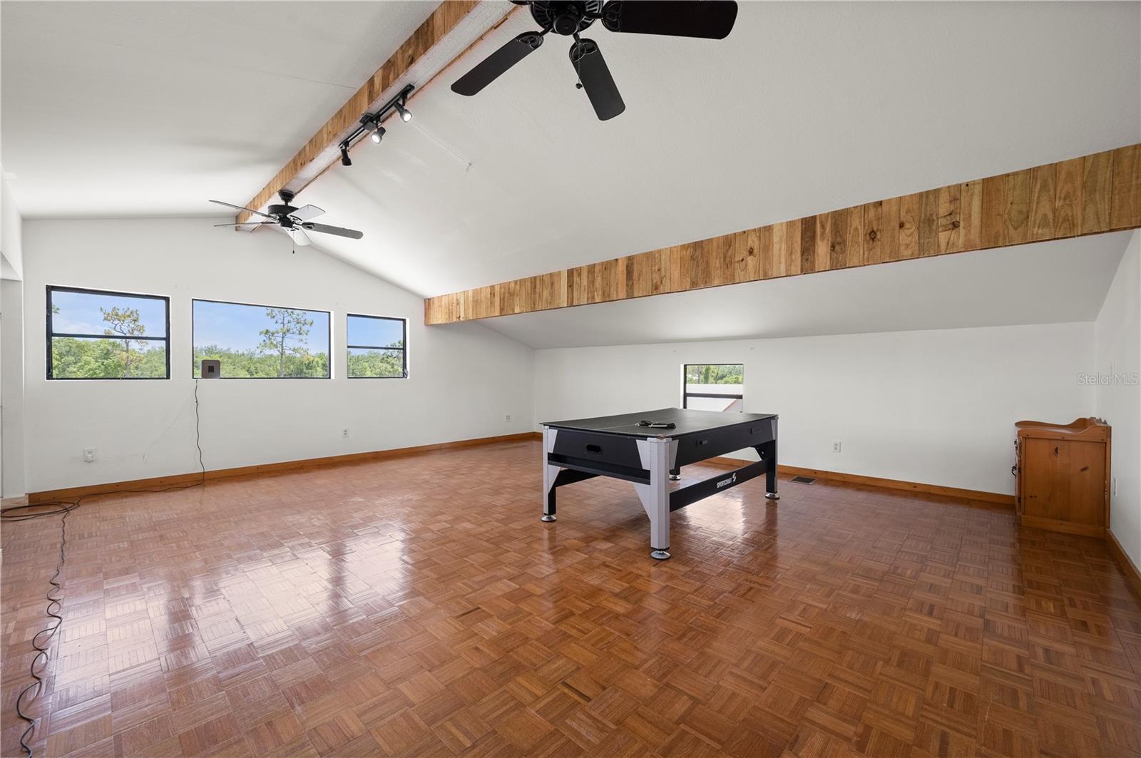 PRAIRIE CREEK WEST 08 - Residential
