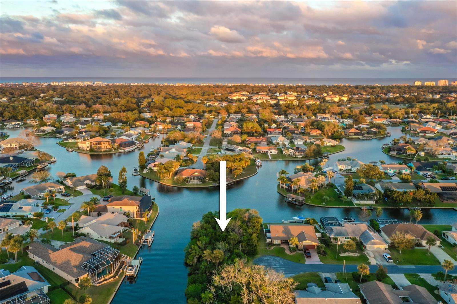 PALM HARBOR - Land