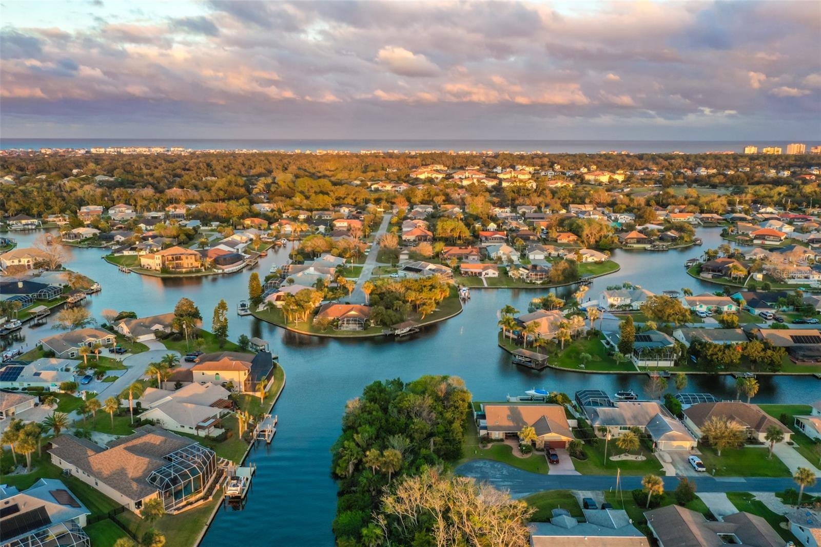 PALM HARBOR - Land