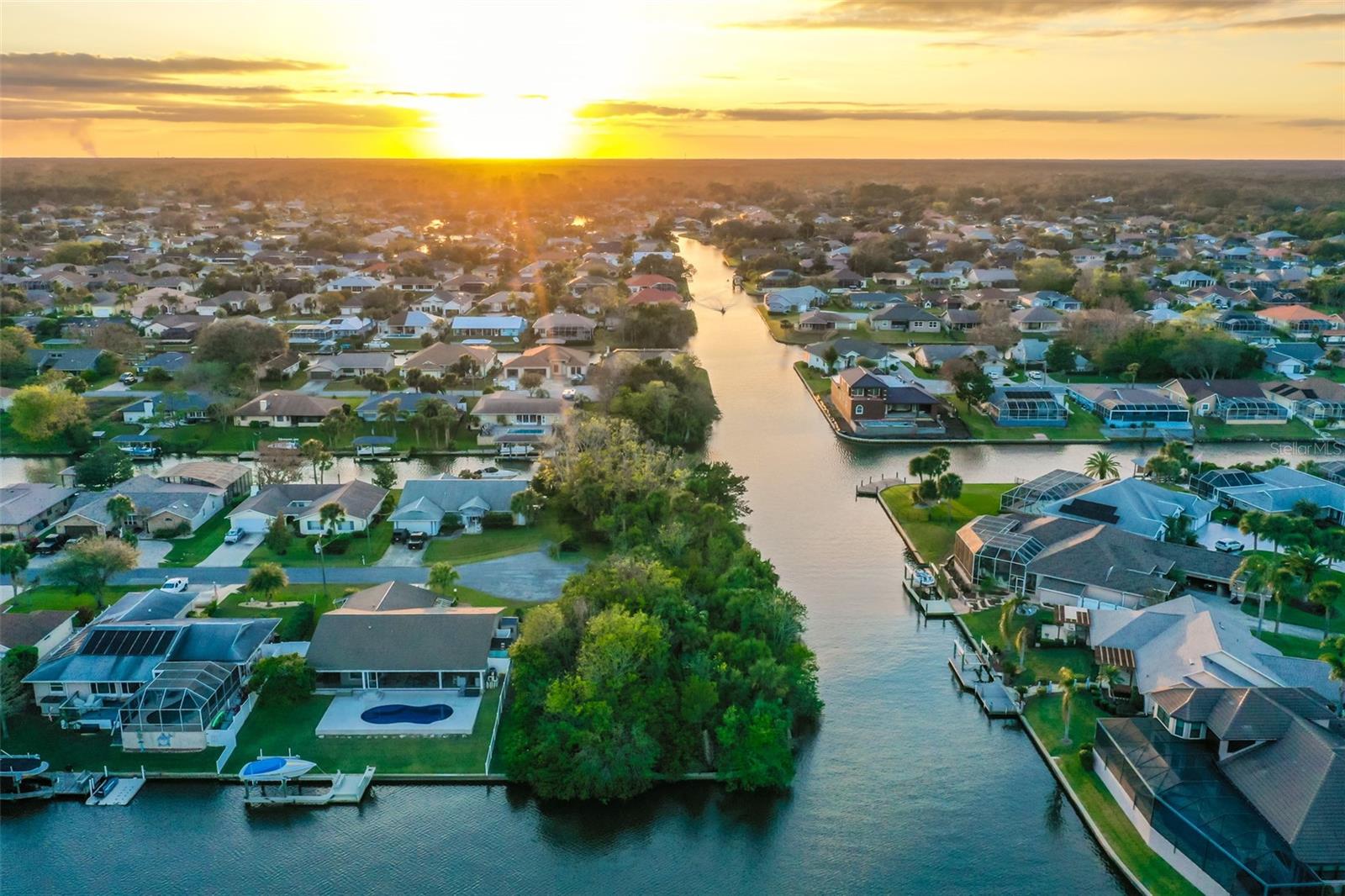 PALM HARBOR - Land