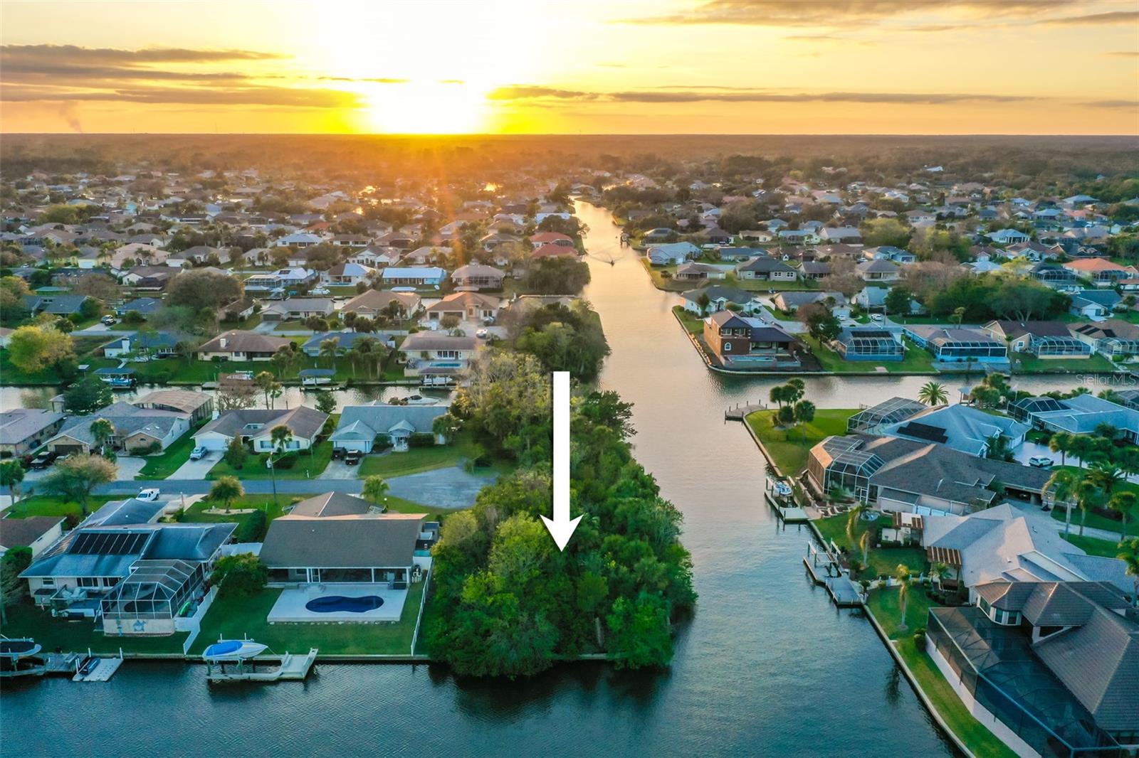 PALM HARBOR - Land