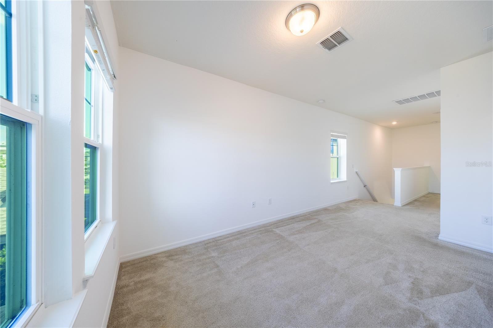 OAKLAND TRAILS - Residential