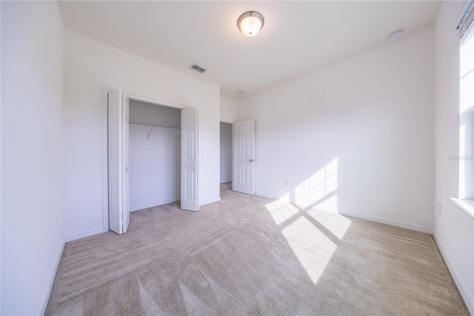 OAKLAND TRAILS - Residential