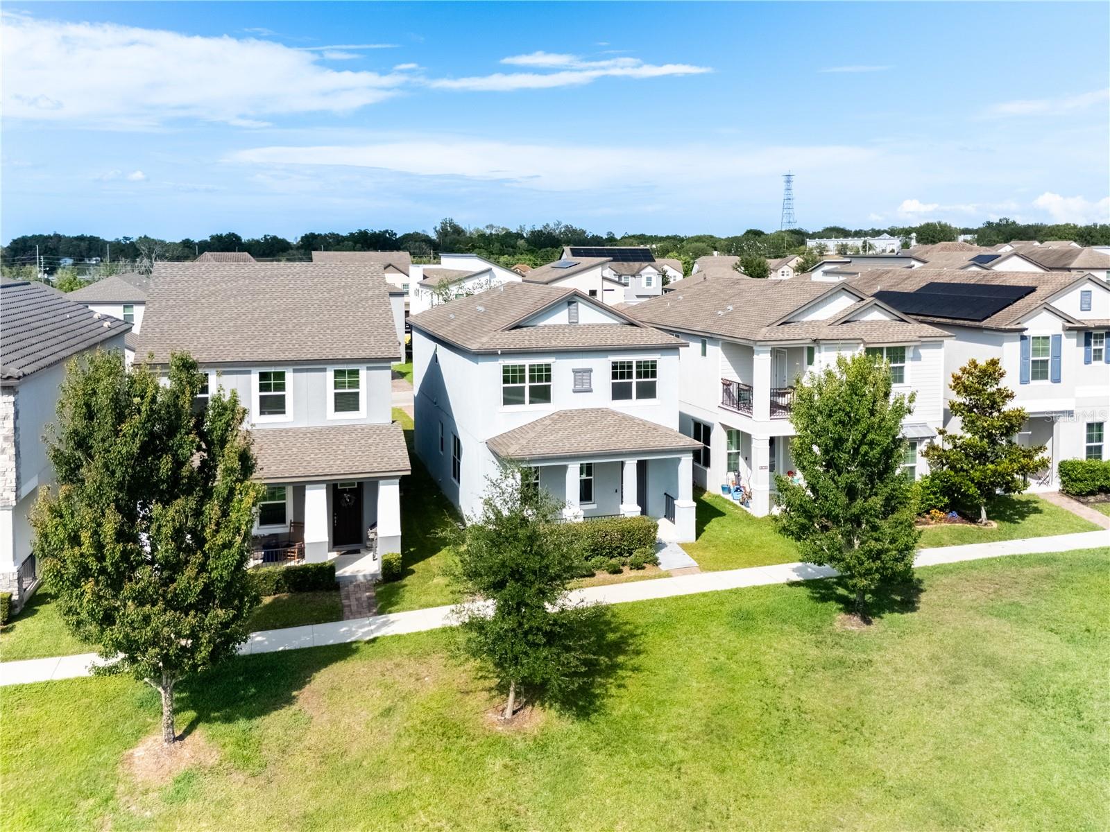OAKLAND TRAILS - Residential