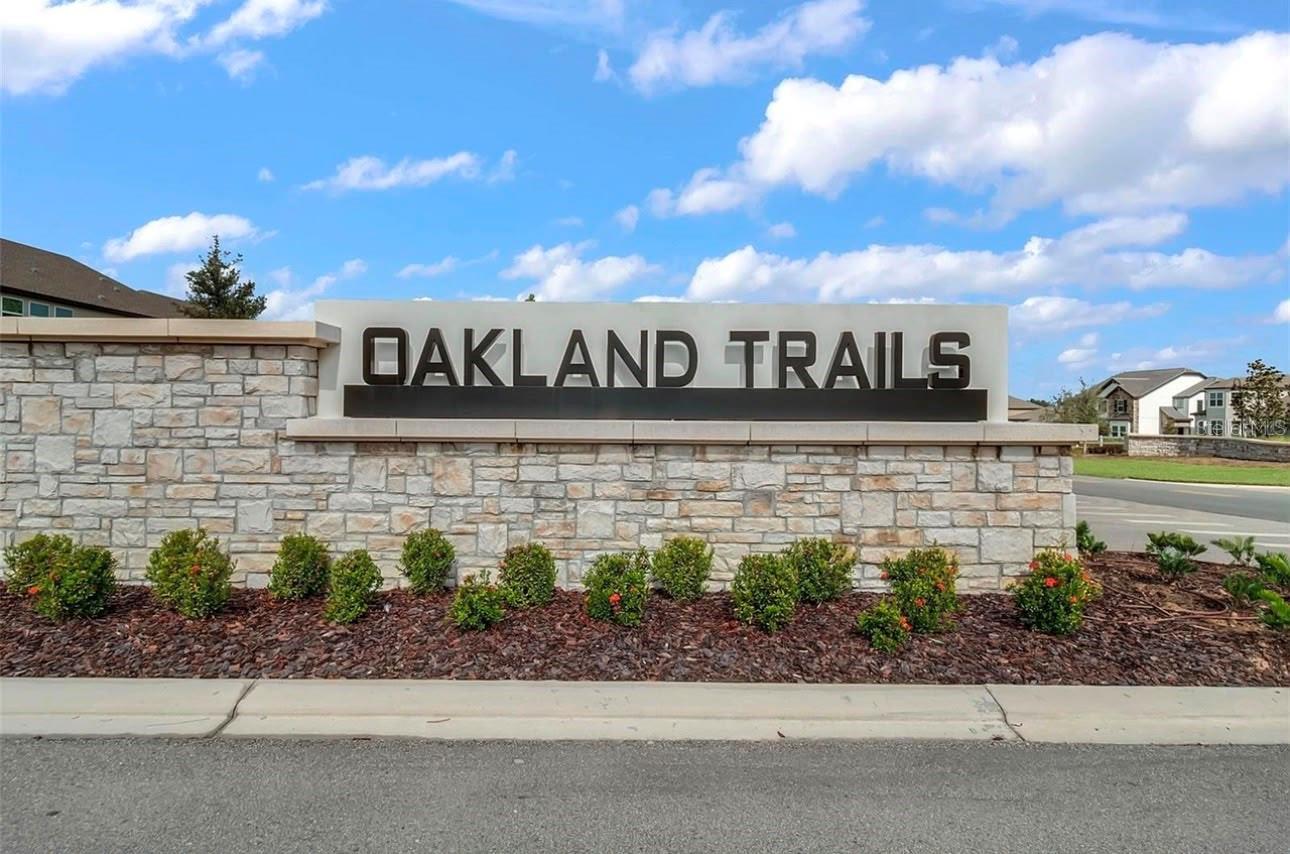 OAKLAND TRAILS - Residential