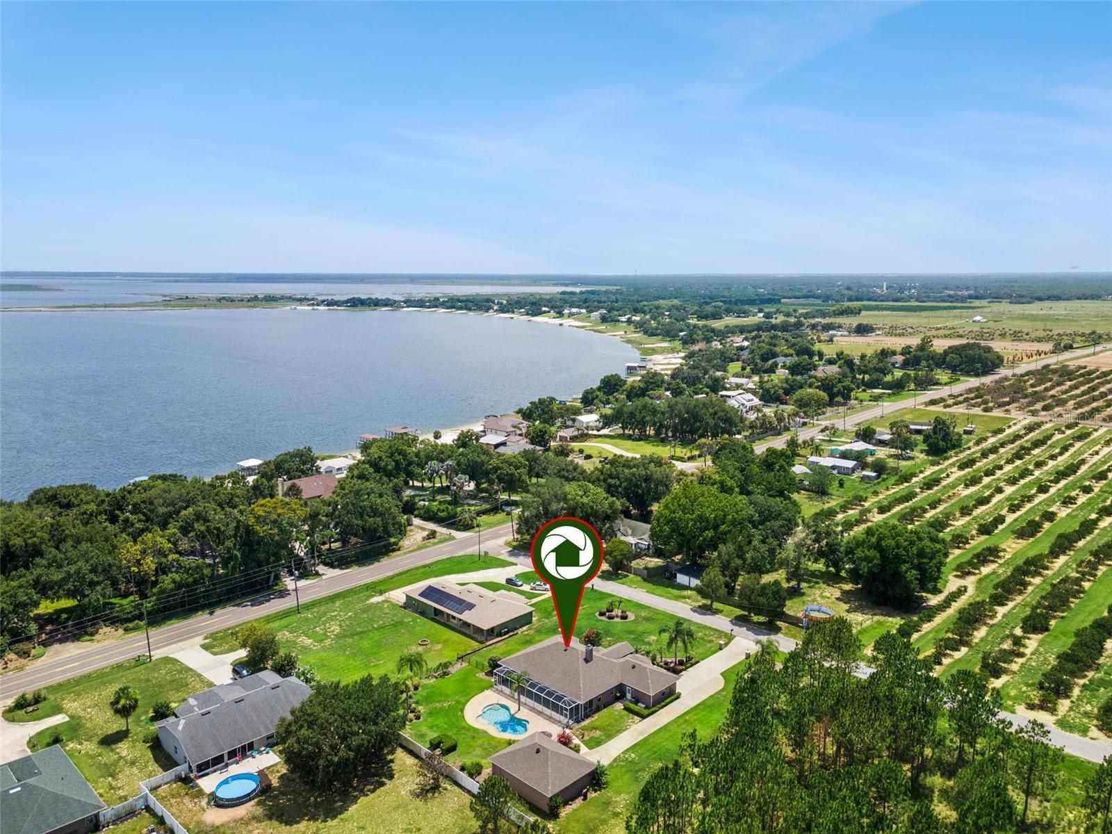 CROOKED LAKE - Residential