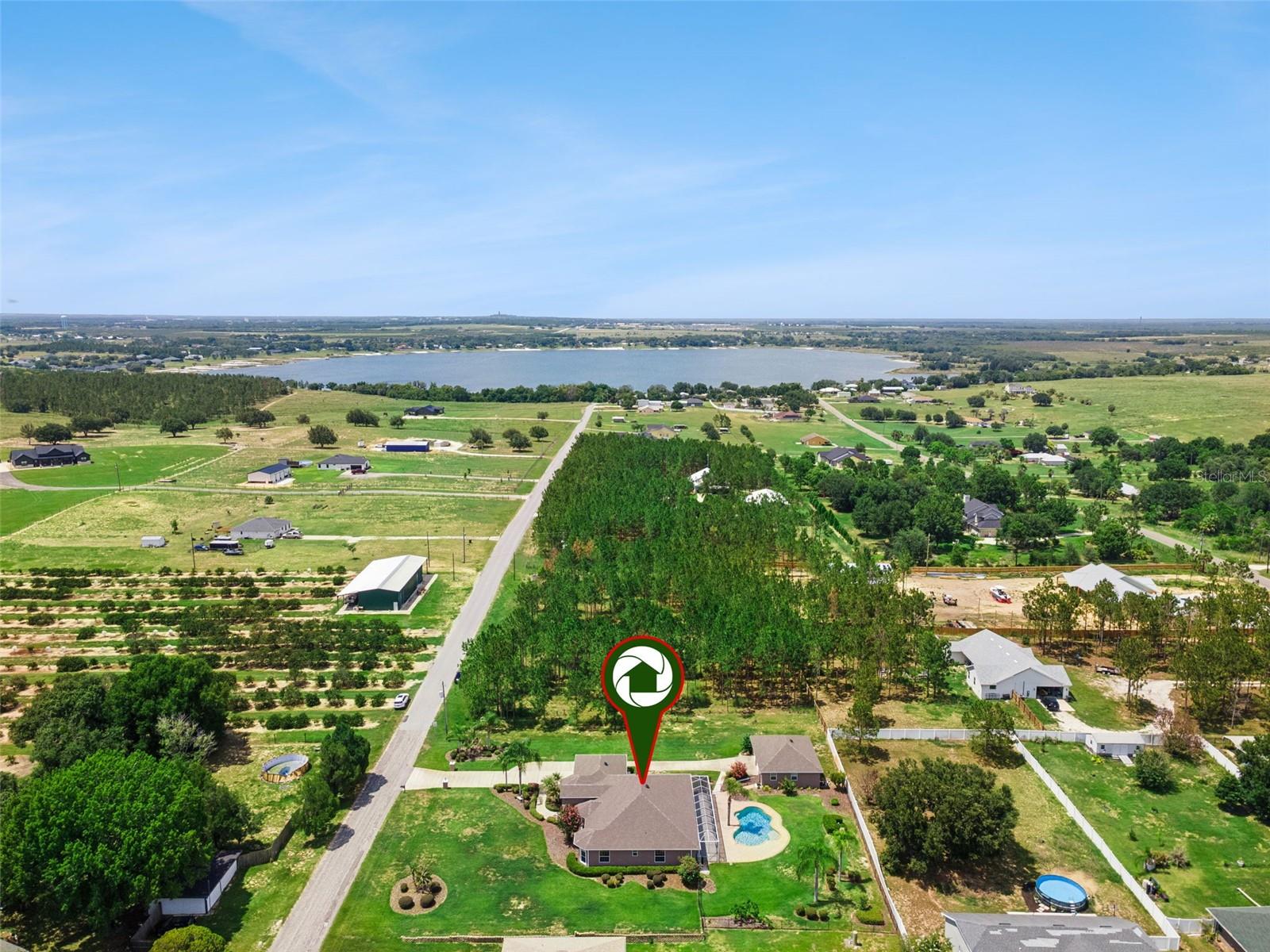 CROOKED LAKE - Residential