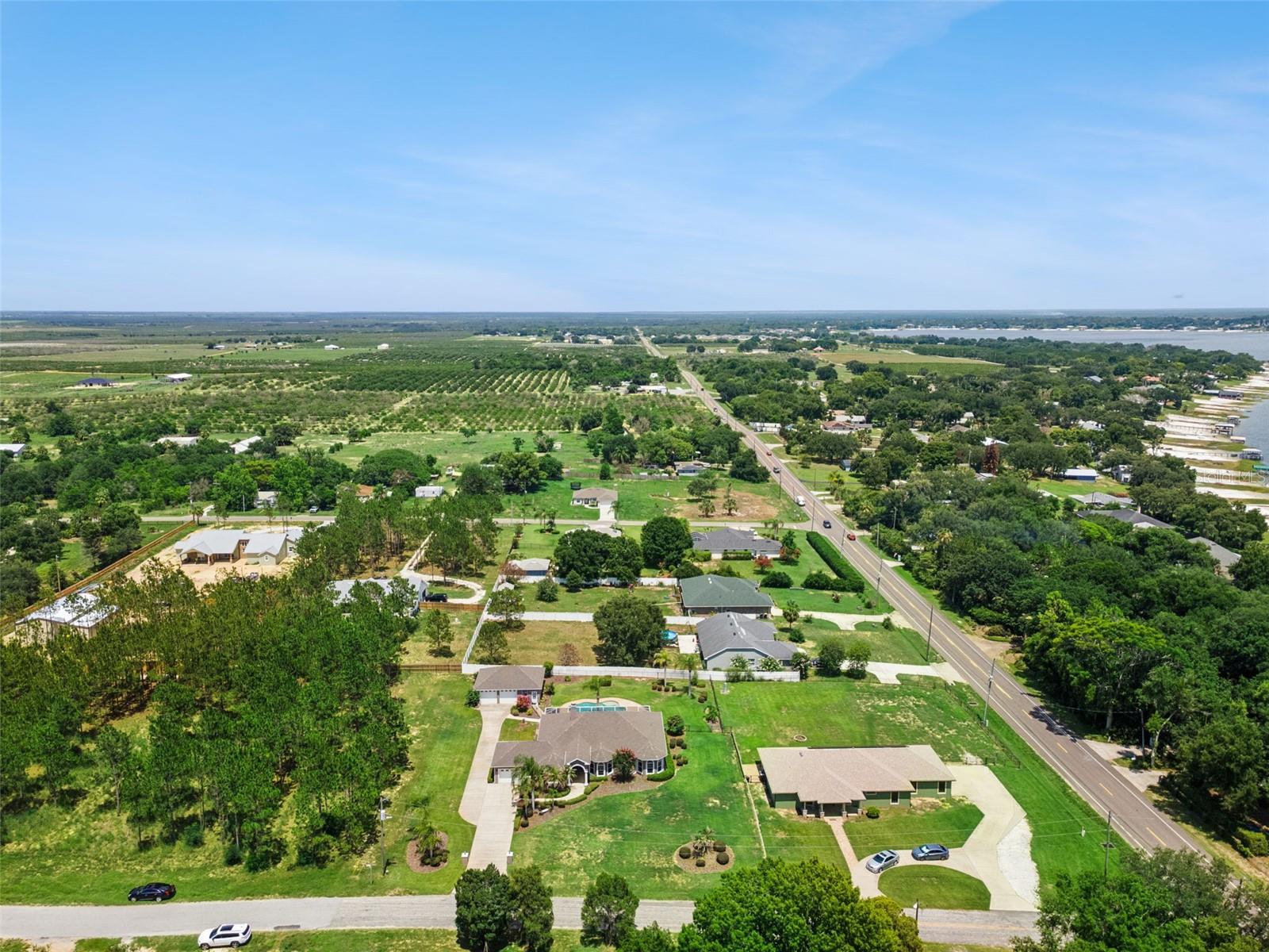 CROOKED LAKE - Residential