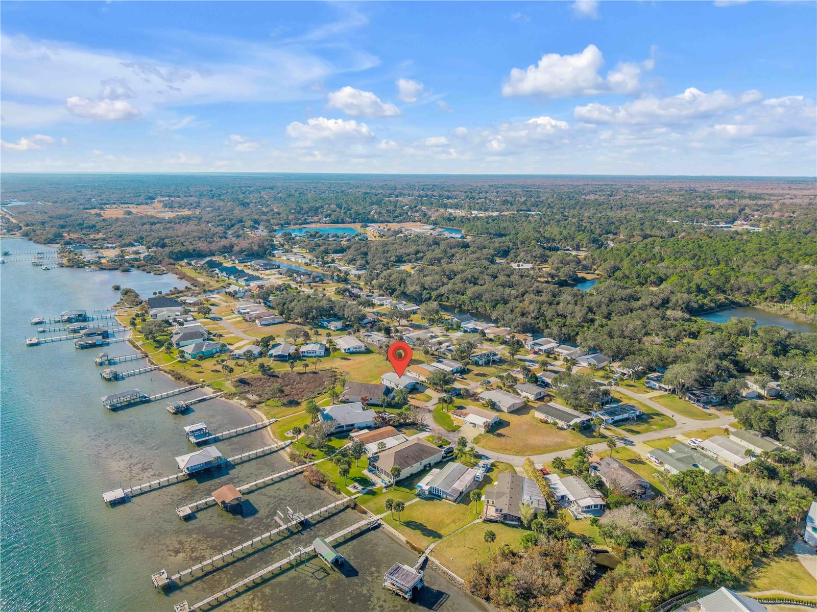 GOLDEN BAY COLONY PH 01 - Residential