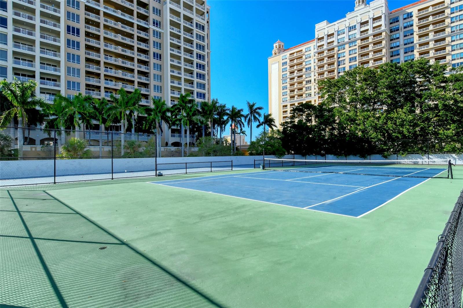 ONE WATERGATE - Residential