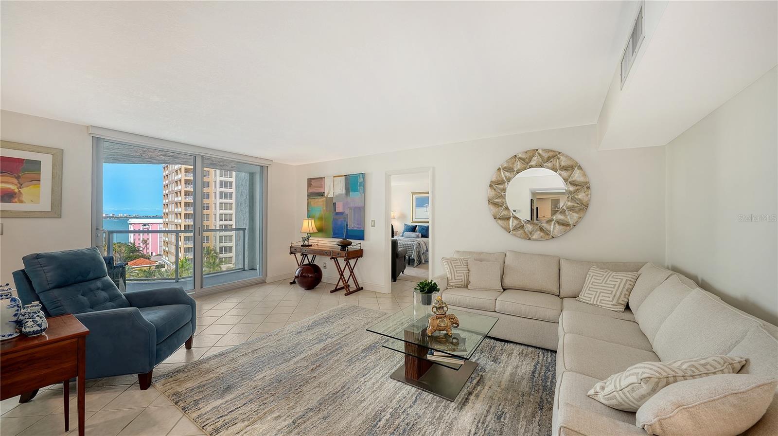 ONE WATERGATE - Residential
