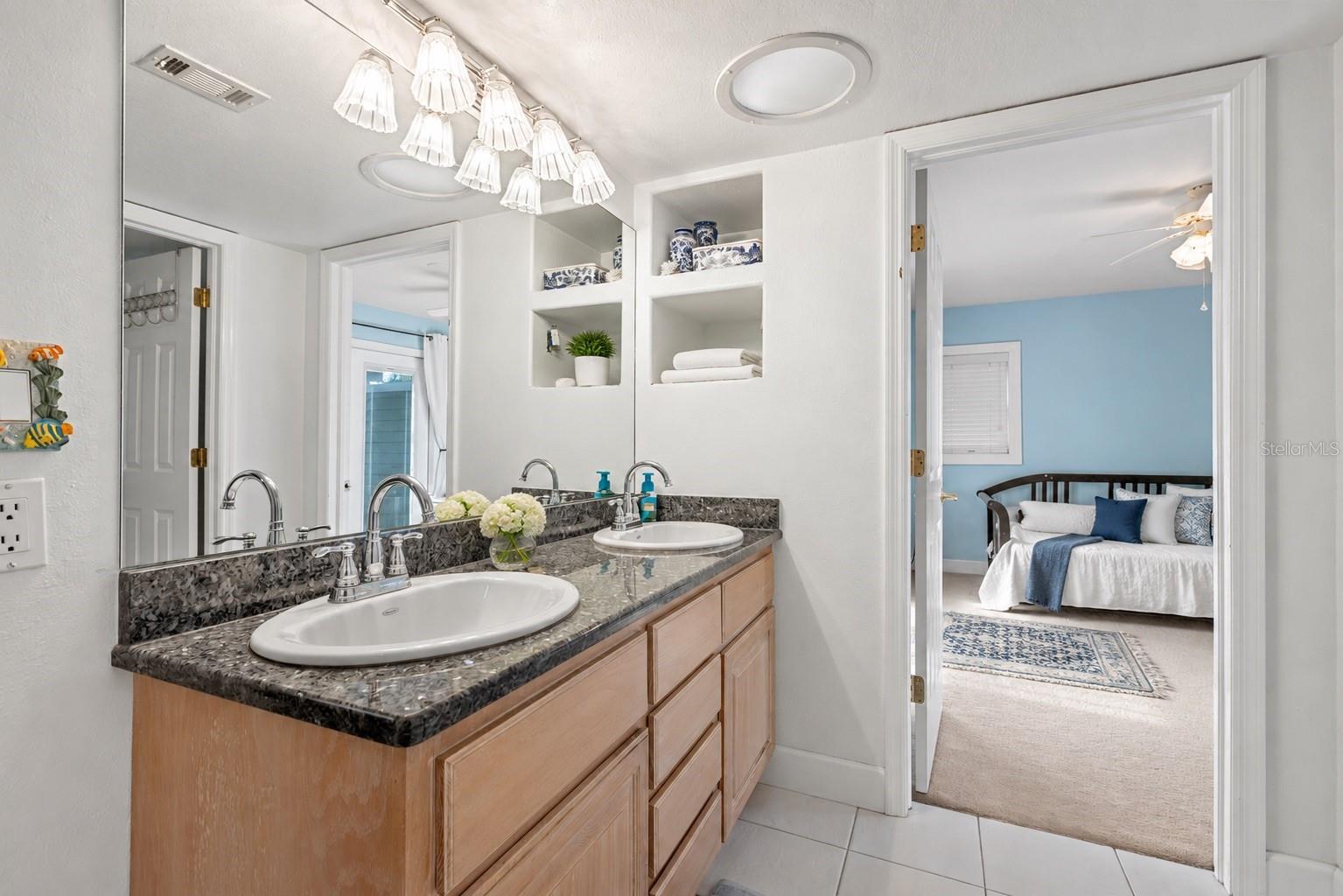 TAMPA & TARPON SPGS LAND CO - Residential