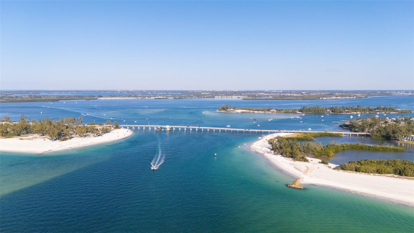 BIMINI BAY ESTATES - Residential