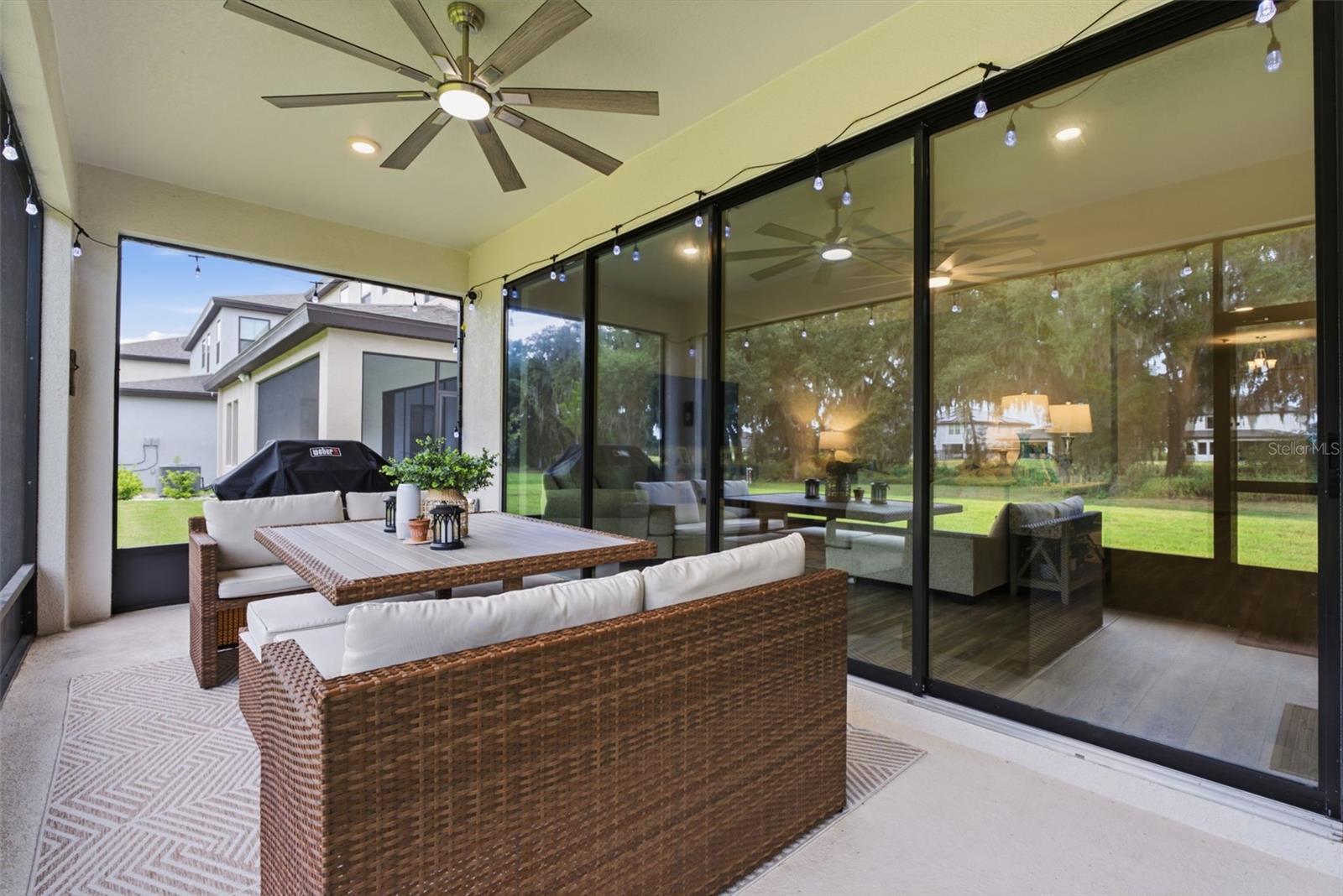 HINTON HAWKSTONE - Residential
