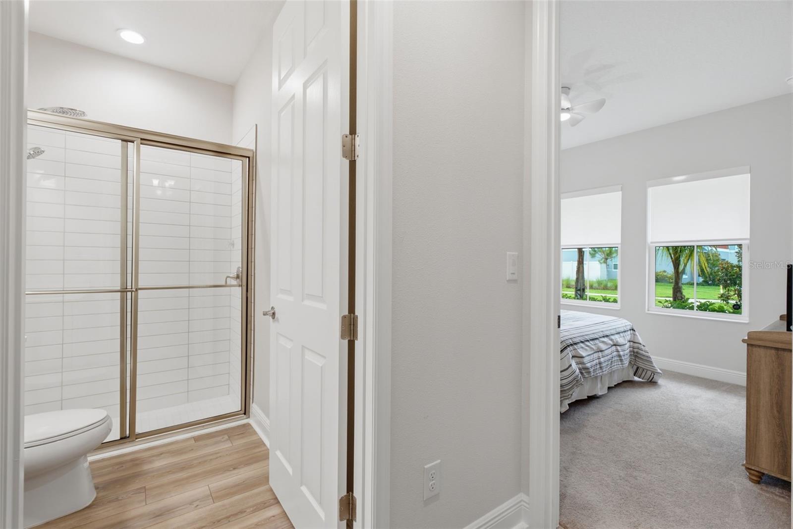 HINTON HAWKSTONE - Residential