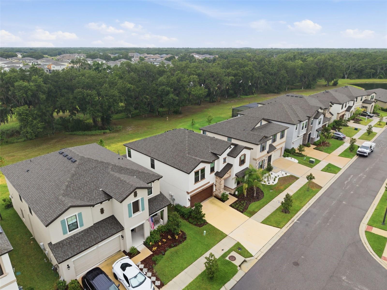 HINTON HAWKSTONE - Residential