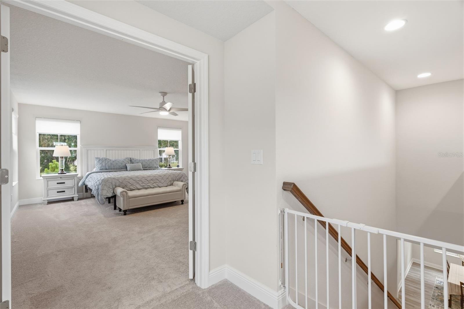 HINTON HAWKSTONE - Residential