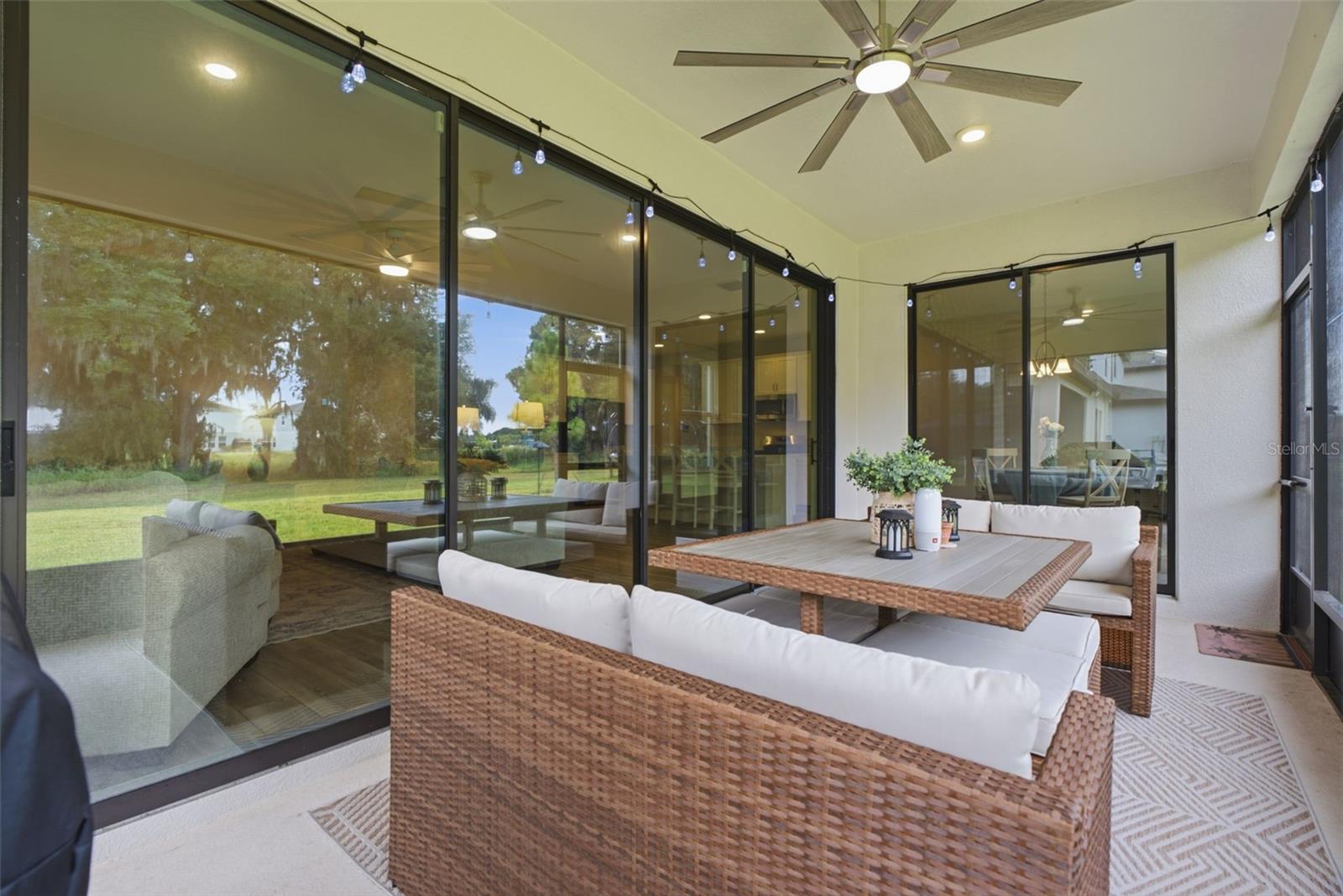 HINTON HAWKSTONE - Residential