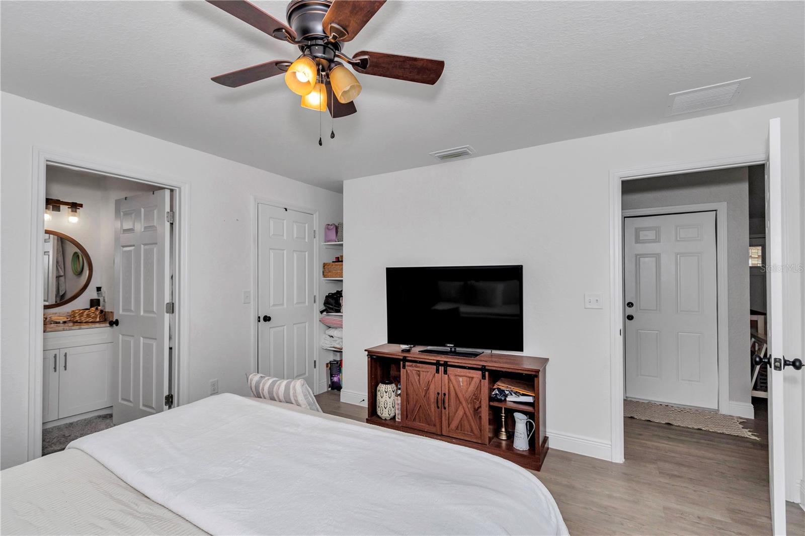 BELLEVIEW HEIGHTS ESTATES - Residential