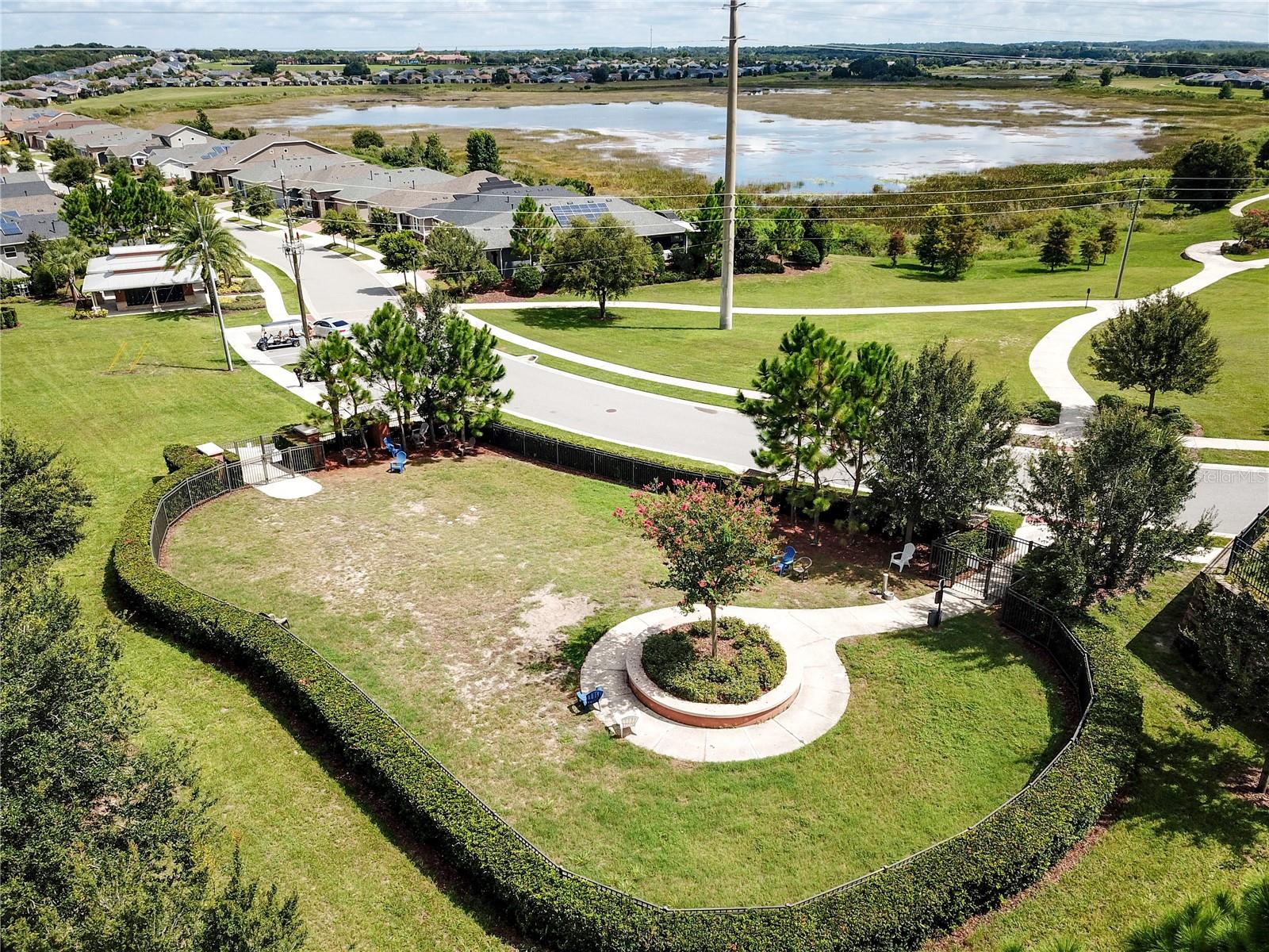THE CASCADES OF GROVELAND - Residential