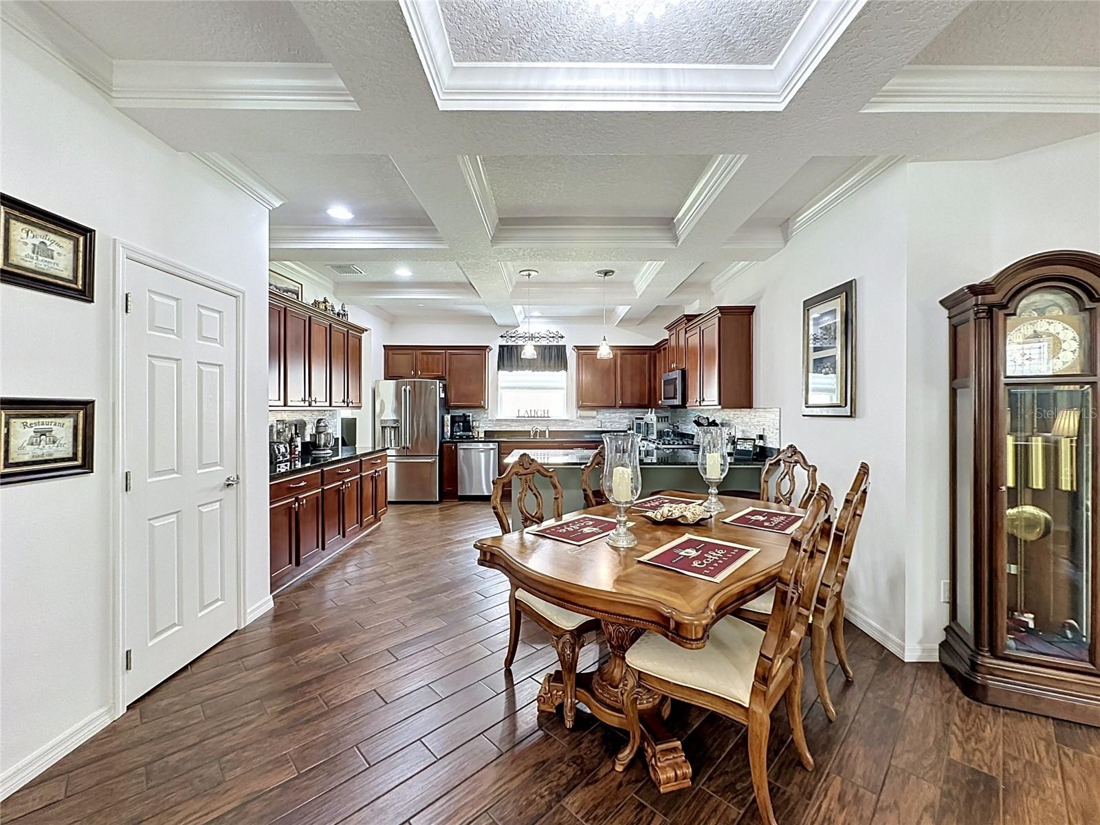 THE CASCADES OF GROVELAND - Residential