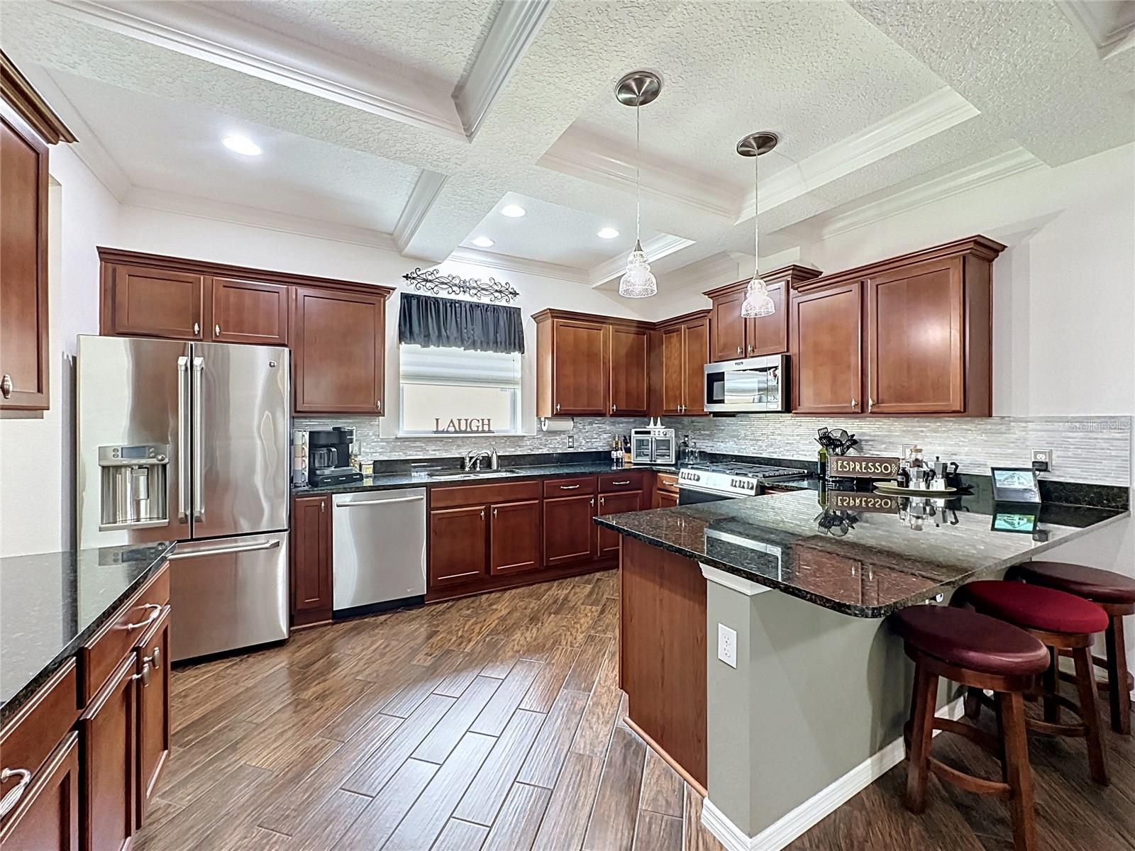 THE CASCADES OF GROVELAND - Residential