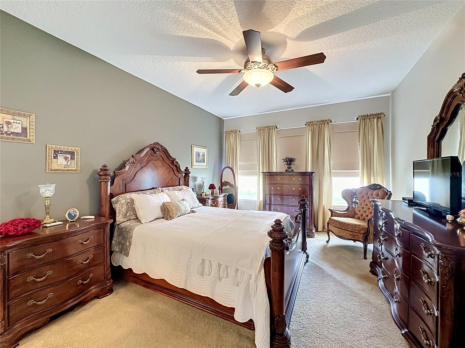 THE CASCADES OF GROVELAND - Residential